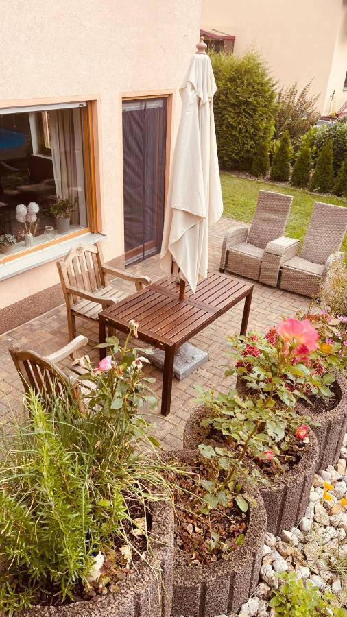 Ferienwohnung Etzelbach エクステリア 写真