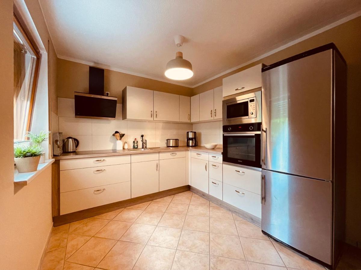 Ferienwohnung Etzelbach エクステリア 写真